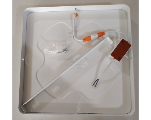 Светильник LED накладной 24W 6500K Квадратный