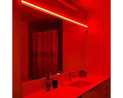 Светодиодная лента SMD 2835 120 диодов на метр IP20 красная