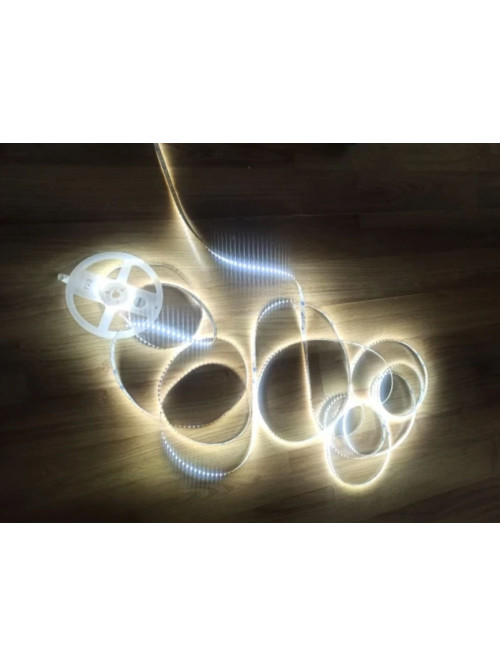Яркая светодиодная лента 220В, 12 Вт/м, 2835, 10м, 1200 LED, 6500К Новинка!!!