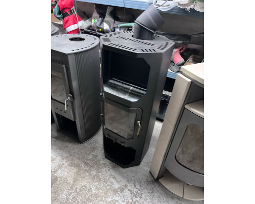 Печи и камины б/у  в отличном состоянии