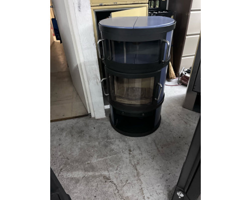 Печи и камины б/у  в отличном состоянии