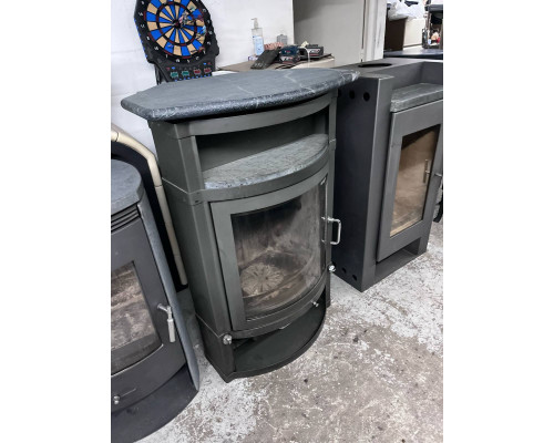 Печи и камины б/у  в отличном состоянии