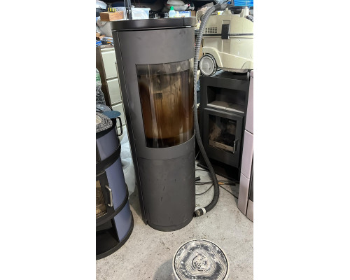 Печи и камины б/у  в отличном состоянии