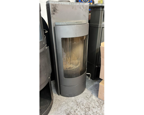 Печи и камины б/у  в отличном состоянии