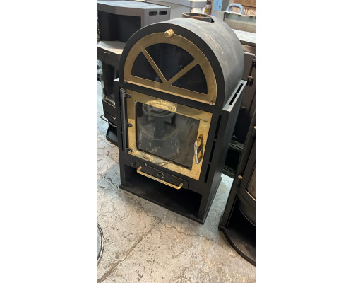 Печи и камины б/у  в отличном состоянии