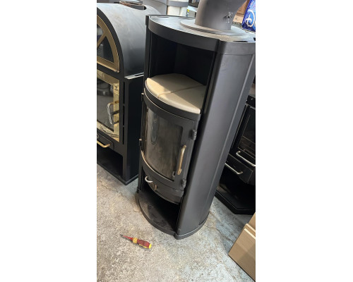 Печи и камины б/у  в отличном состоянии