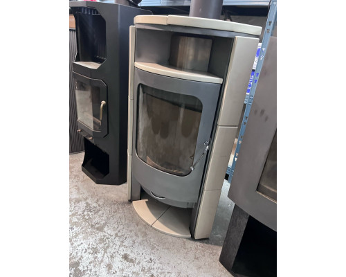 Печи и камины б/у  в отличном состоянии