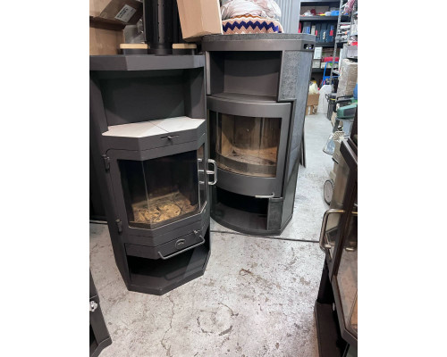 Печи и камины б/у  в отличном состоянии