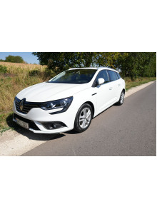 Renault Megane универсал 2016 белого цвета, идеальное состояние