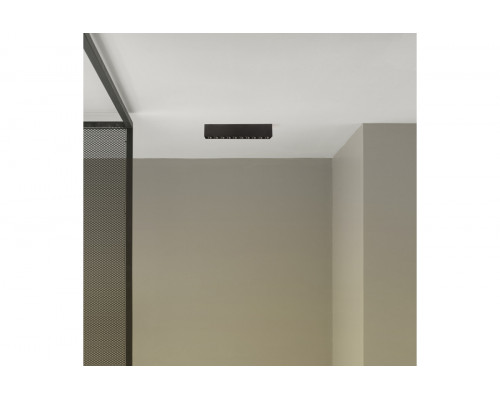 Black Foster Surface 10