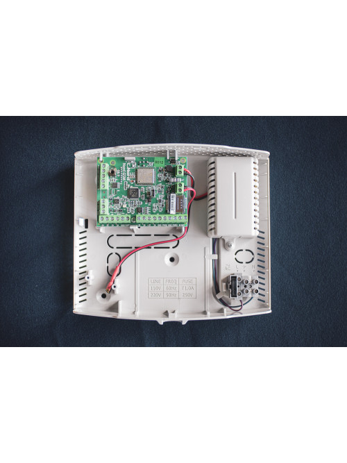 НОРД GSM B312 Panoul de control cu comunicator GSM cu cablu