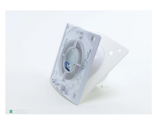 Вытяжной вентилятор Maico AWB 100 TC