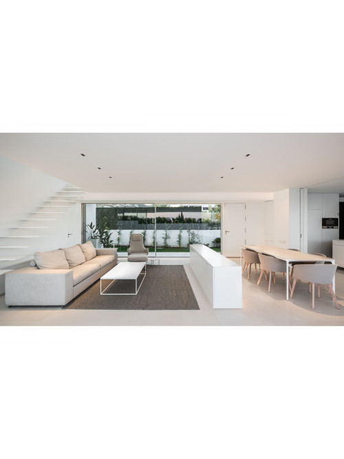 Black Foster Trimless 5