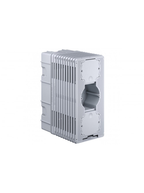 Universal equipment carrier with combination insert