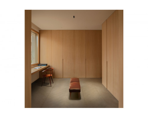 Black Foster Micro Surface 5