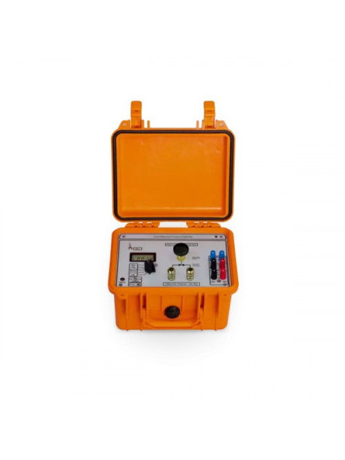 7018 Differential Pressure Calibrator