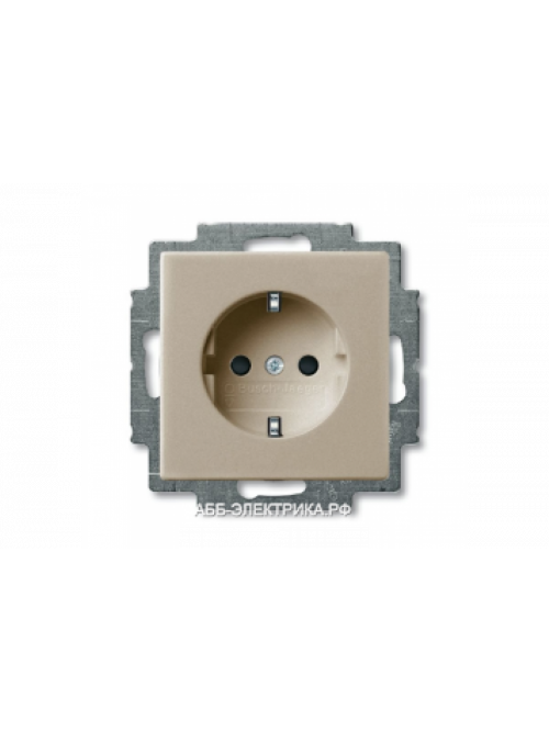 Розетка с/з с защитными шторками (винтовой зажим), цвет Шампань, ABB Basic 55