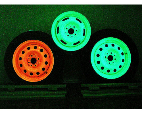 Vopsea luminoasă pentru metal Ultra Orange cu strălucire portocalie