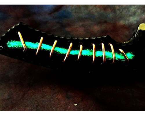 Vopsea luminoasa pentru lemn pentru Wood Blue cu stralucire albastra